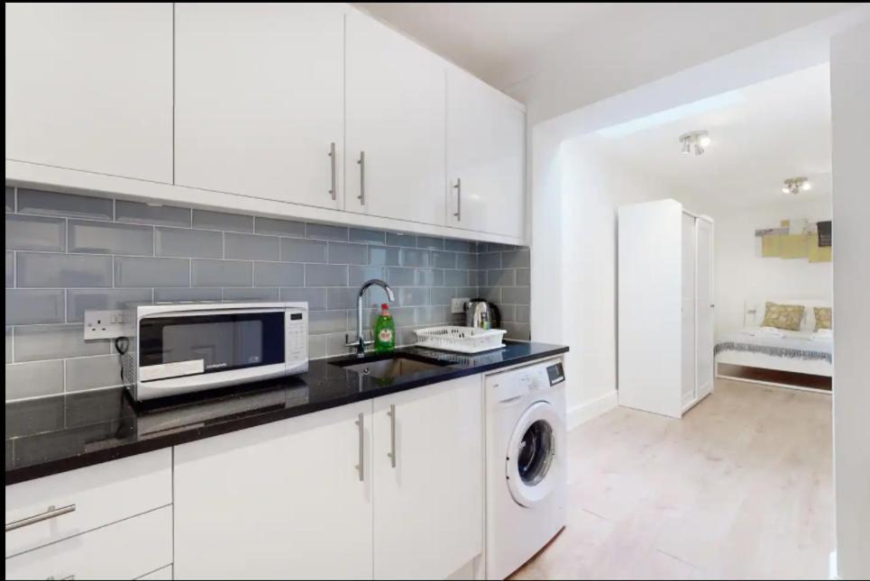 Apartament New Spacious 1 Bed Studio Flat In Aldgate Londyn Zewnętrze zdjęcie